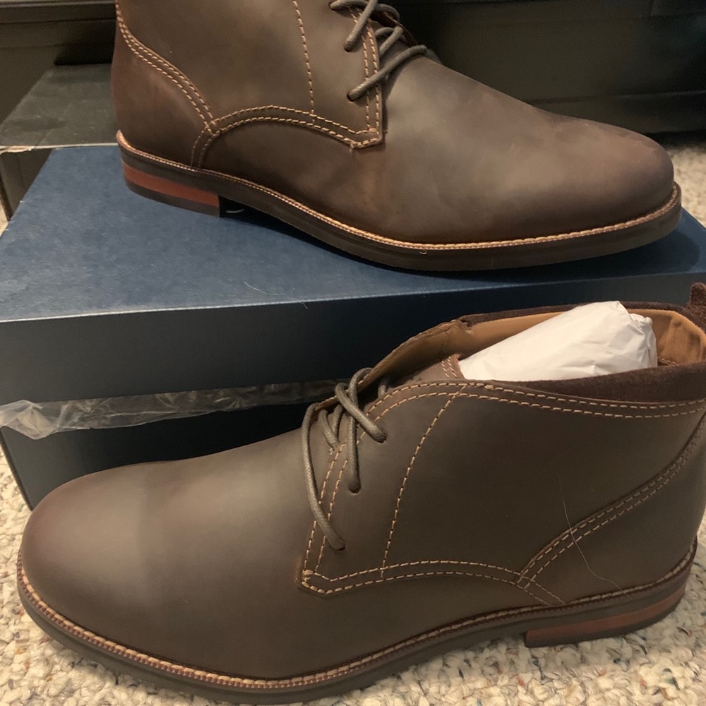 Cole Haan Howlet Chukka shoes